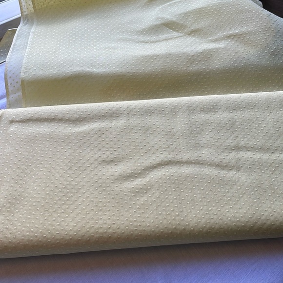 Vintage yellow organdy, dotted Swiss organdy, 36” wide, 2 yards - Picture 4 of 9